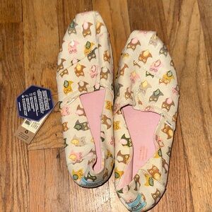 Toms Multicolor Owl Pattern Slip-Ons
